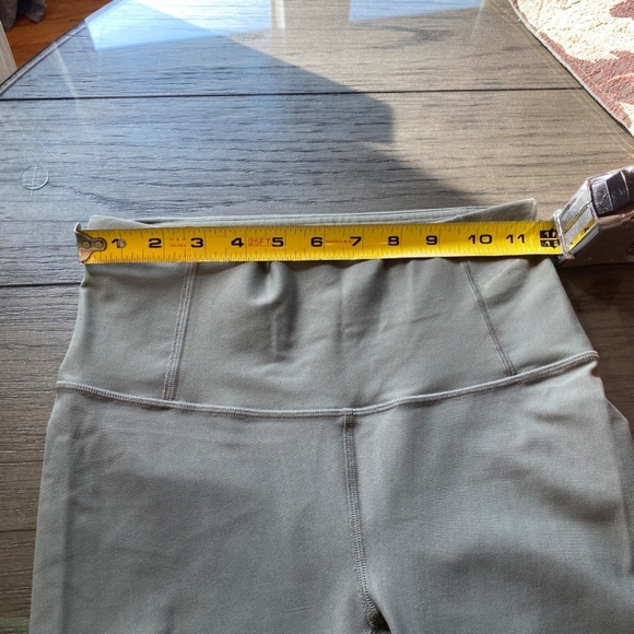 Lululemon in focus run tights Legging Gray-Sage Green, 33894 - Picture 10 of 13